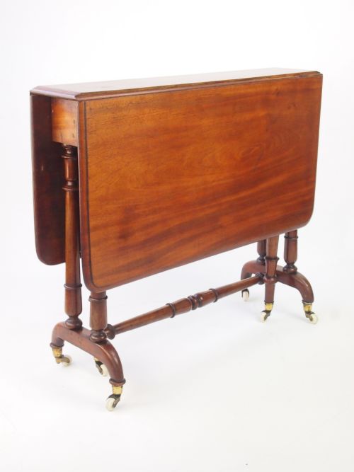 Antique Edwardian Mahogany Sutherland Table / Drop Leaf /Gate Leg Table
