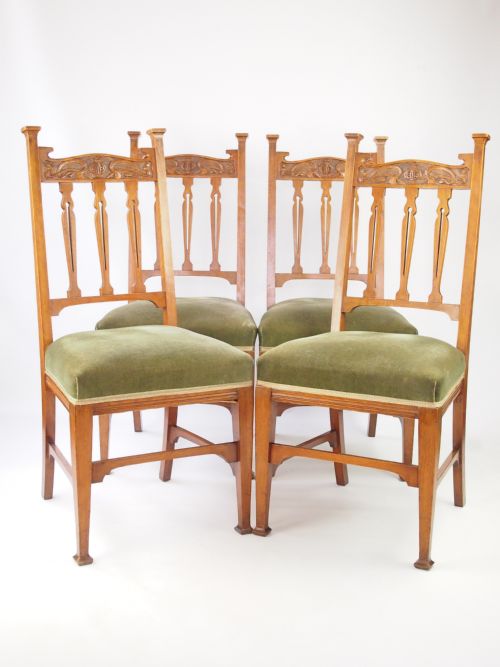 Antique Set 4 Golden Oak Dining Chairs