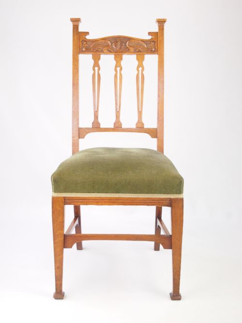fig 1. Antique Set 4 Golden Oak Dining Chairs