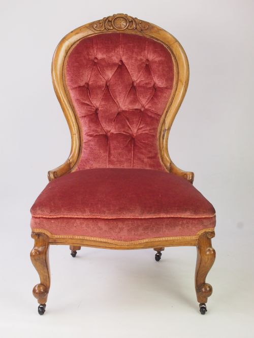 Victorian Walnut Button Back Nursing Chair