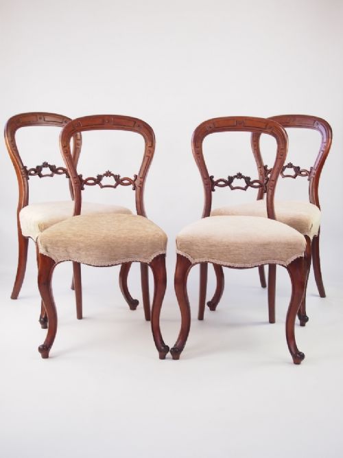 Set 4 Antique Victorian Mahogany Balloon Back Chairs