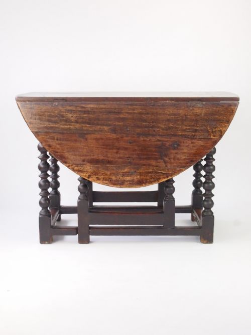 fig 1. 18th Century Oak Gate Leg Dining Table / Drop Leaf Kitchen Table