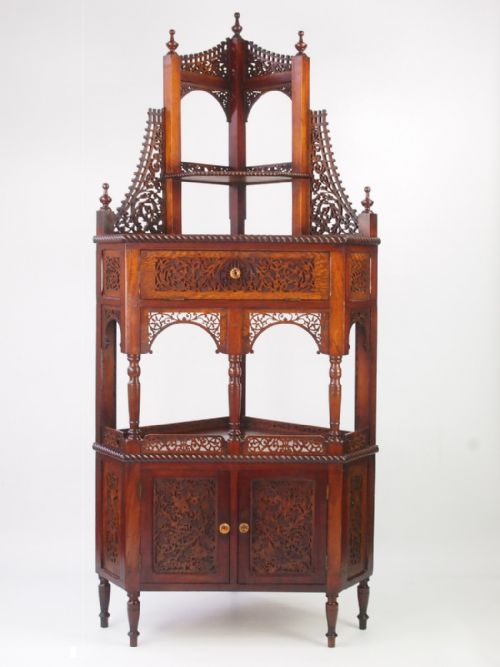 Antique Victorian Floor Standing Corner Cupboard