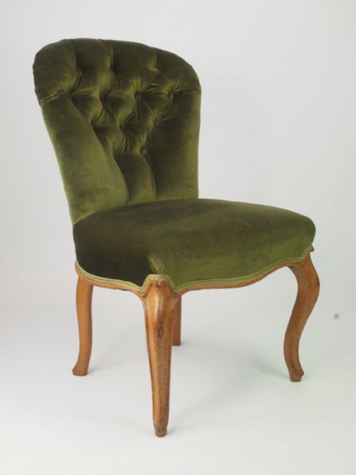 Small Antique Victorian Button Back Chair / Balloon Back Chair