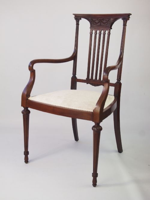 fig 1. Edwardian Mahogany Desk Chair