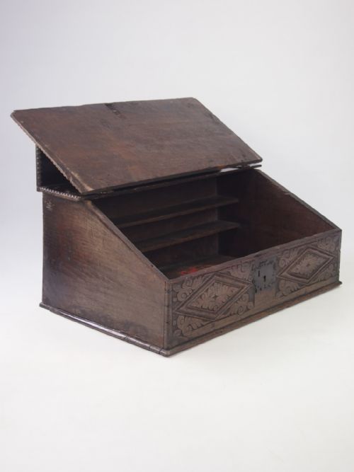 fig 1. 18th Century Oak Bible Box