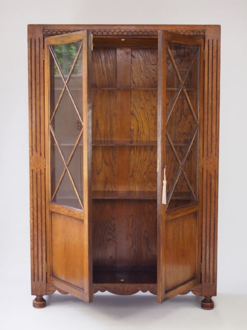 fig 1. Slim Oak Bookcase with Glazed Doors