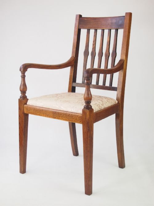 fig 2. Harlequin Set 6 Oak Dining Chairs