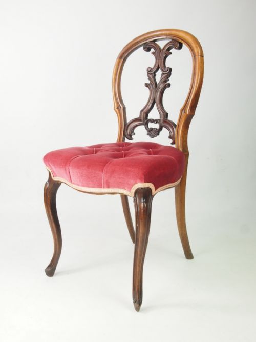 Antique Victorian Balloon Back Chair