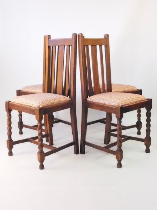 Set 4 Oak Dining Chairs