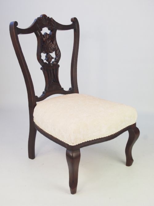 fig 1. Small Antique Edwardian Dressing Table Chair