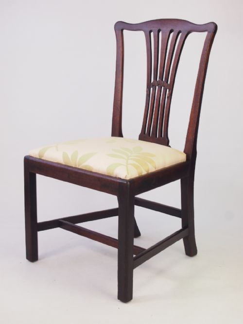 fig 1. Georgian Mahogany Desk Chair