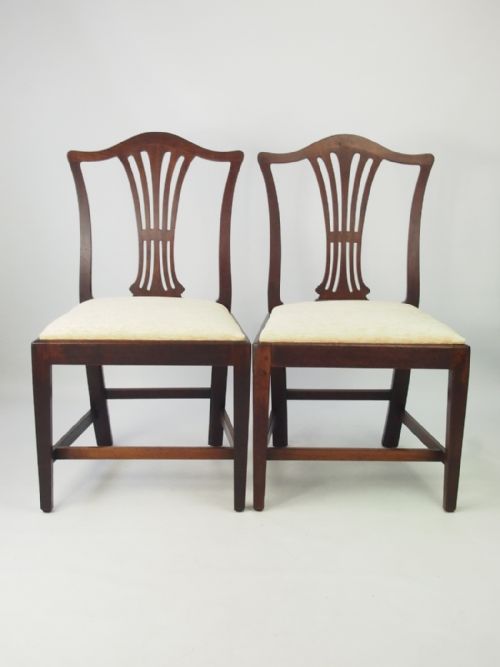 Pair of Georgian Country Chairs in Mahogany