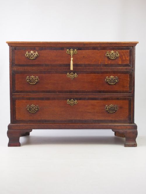 Georgian Oak Chest of Drawers