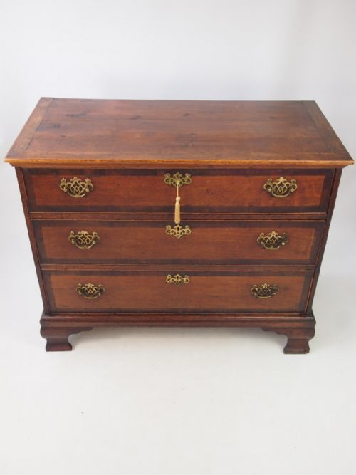 fig 1. Georgian Oak Chest of Drawers