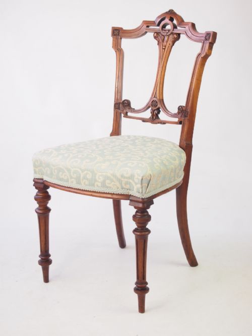 Victorian Walnut Balloon Back Chair