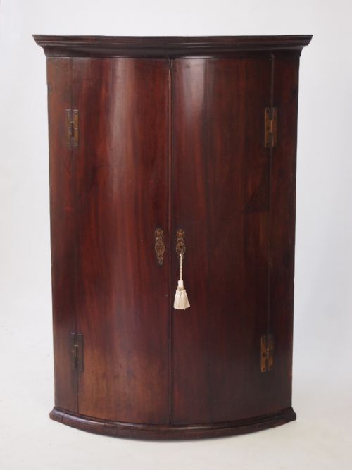 Georgian Bow Fronted Mahogany Corner Cupboard