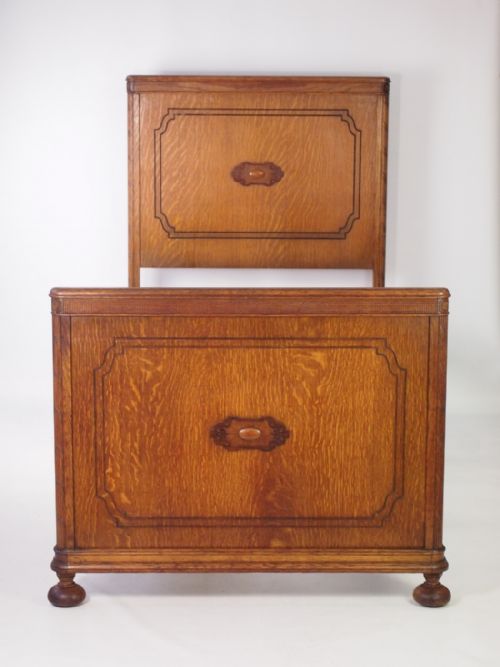 Pair of Single Oak Beds with Bases
