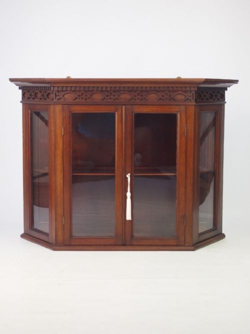 Edwardian Mahogany Hanging Cabinet