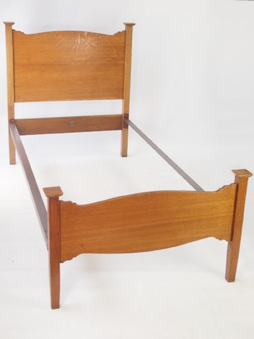 fig 2. Heals Arts & Crafts Oak Single Bed
