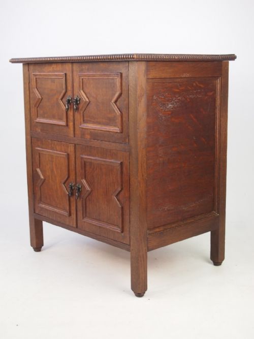 fig 1. Small Oak Bedside Cabinet or Hall Cupboard