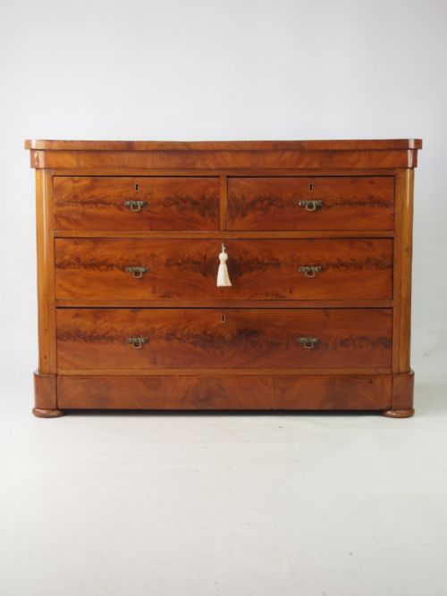 Victorian Flame Figured Mahogany Chest of Drawers