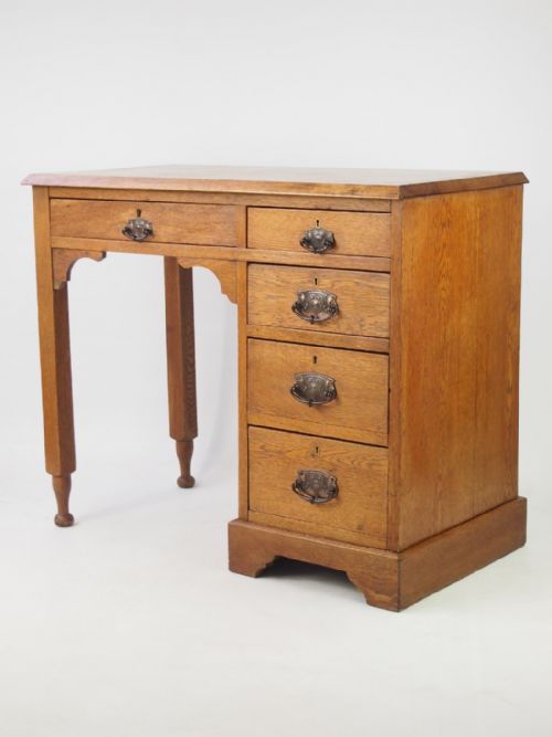 Small Antique Arts and Crafts Oak Desk