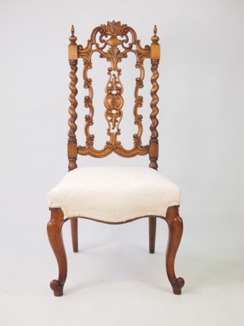 fig 1. Small Victorian Walnut Dressing Table Chair