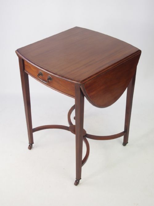 Small Edwardian Mahogany Drop Leaf Side Table