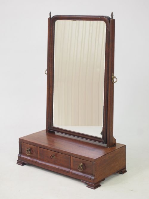 fig 1. Antique Georgian Mahogany Dressing Table Mirror