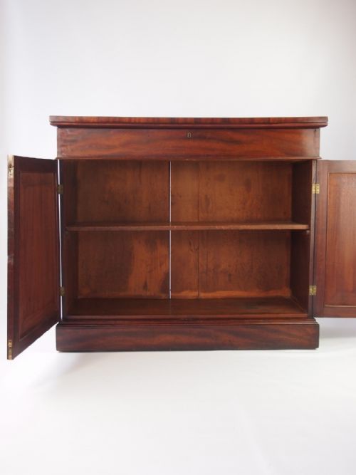 fig 1. Victorian Mahogany Chiffonier Sideboard
