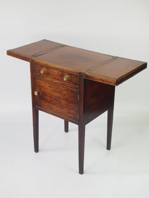 fig 1. Georgian Mahogany Bedside Cabinet
