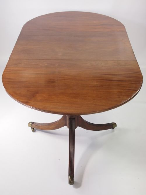 fig 1. Antique Twin Pillar Mahogany Extending Dining Table 6-8 Seater