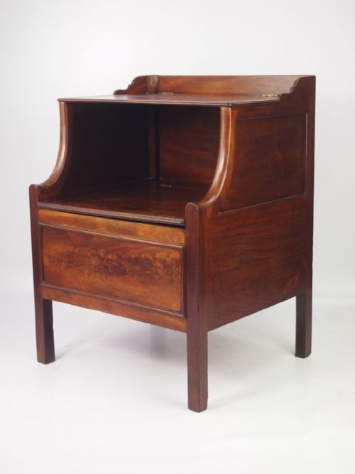 Georgian Mahogany Bedside Cabinet Commode