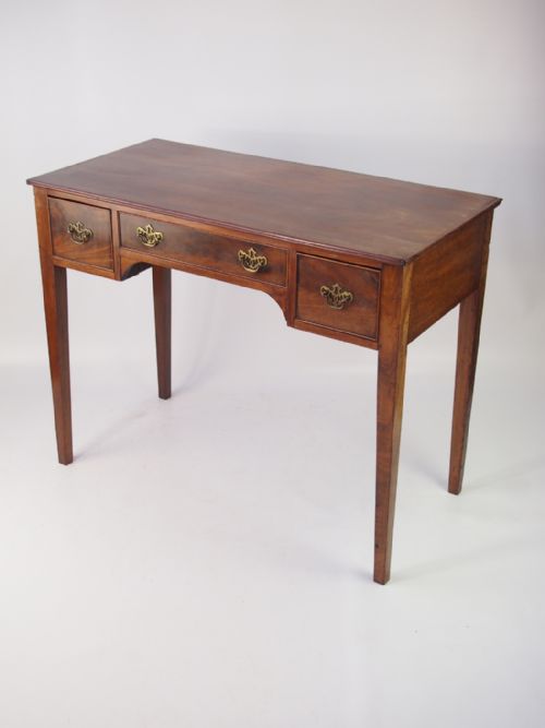 fig 1. Georgian Mahogany Writing Table