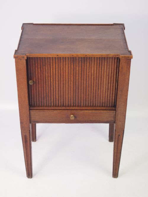 fig 1. 18th century Dutch Oak Bedside Cupboard