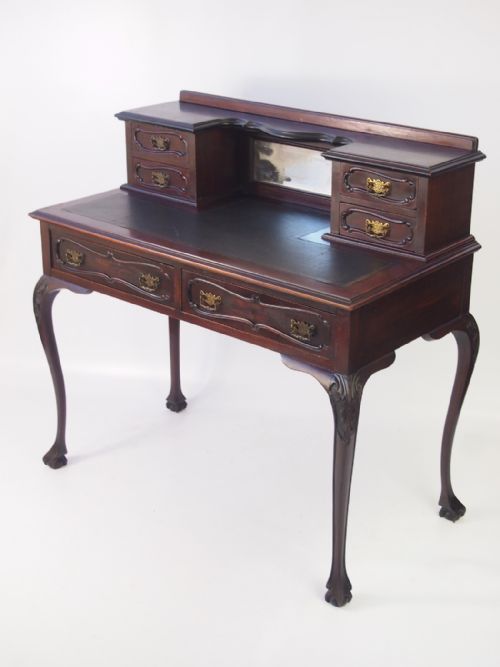 Small Victorian Mahogany Desk