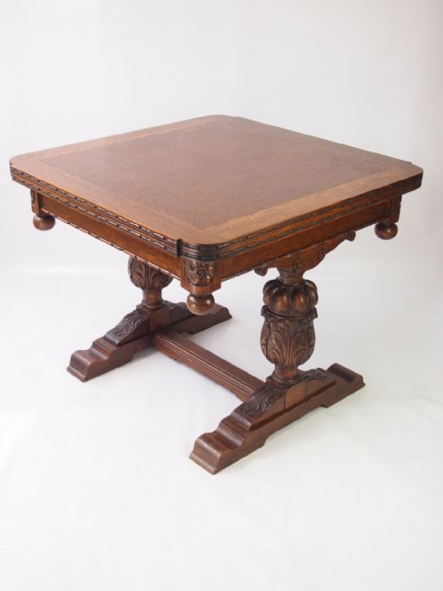 Oak Extending Draw Leaf Dining Table