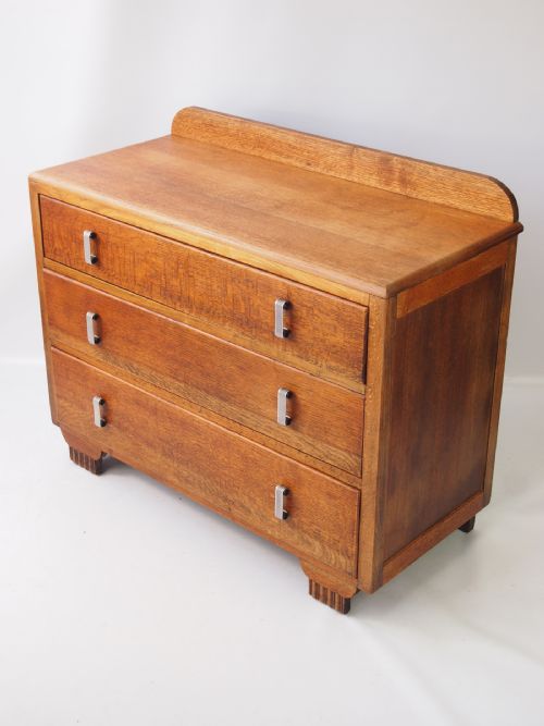 fig 1. Small Art Deco Oak Chest of Drawers