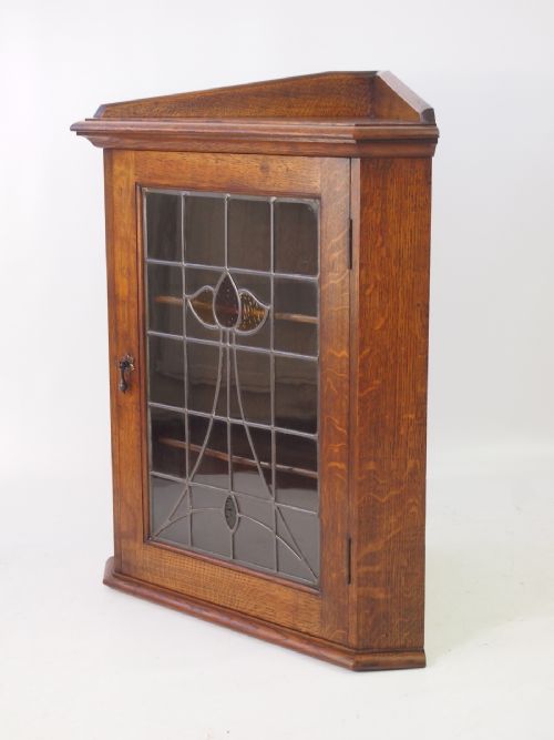 fig 1. Small Edwardian Arts & Crafts Oak Corner Cupboard