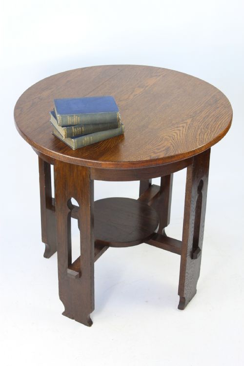fig 1. Edwardian Arts & Crafts Pub Table
