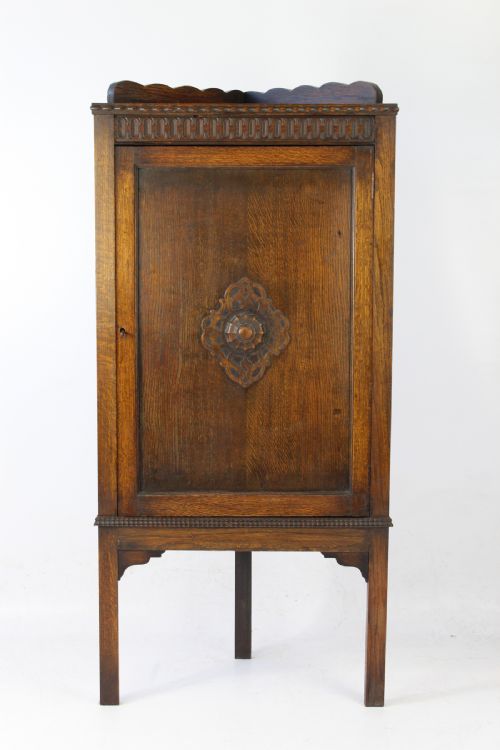 Edwardian Floor Standing Oak Corner Cupboard