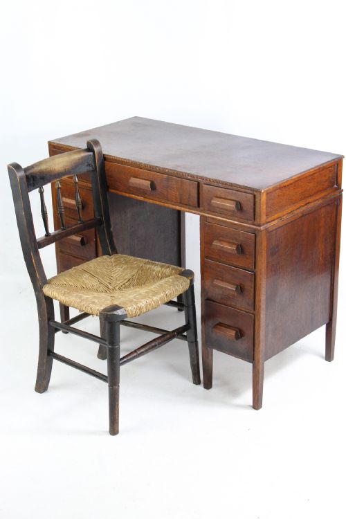 fig 1. Childs Art Deco Oak Desk