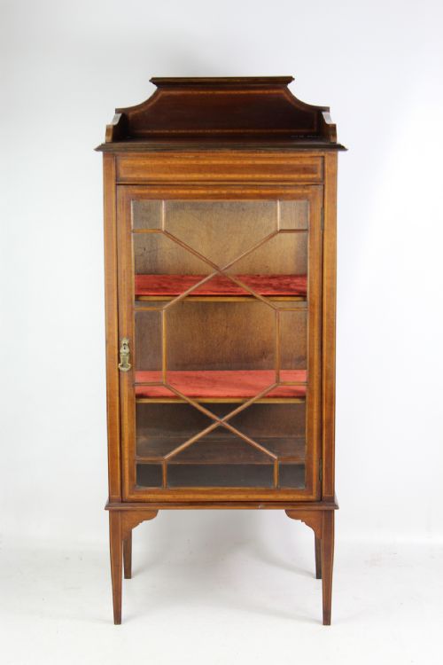 Edwardian Mahogany Inlaid Display Cabinet