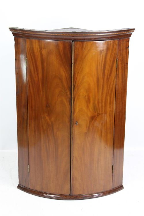 Georgian Mahogany Bow Front Corner Cupboard 18th Century George III Cabinet