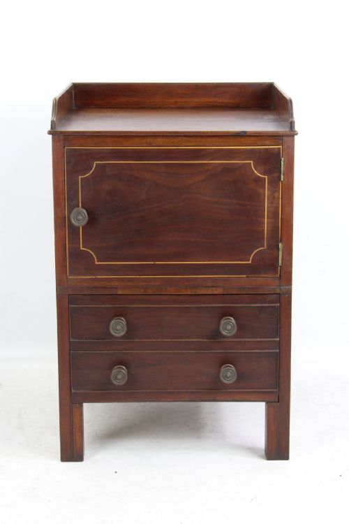 Georgian Mahogany Side Cabinet