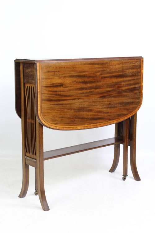 Edwardian Mahogany Inlaid Sutherland Table