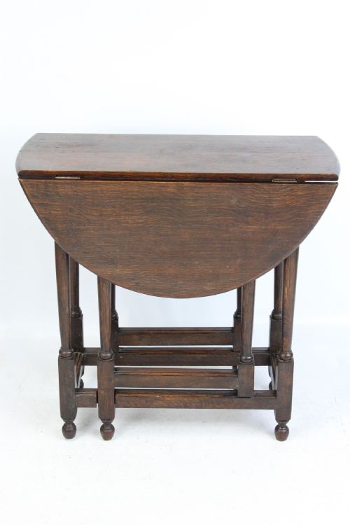 fig 1. Small Edwardian Oak Drop Leaf Occasional Table