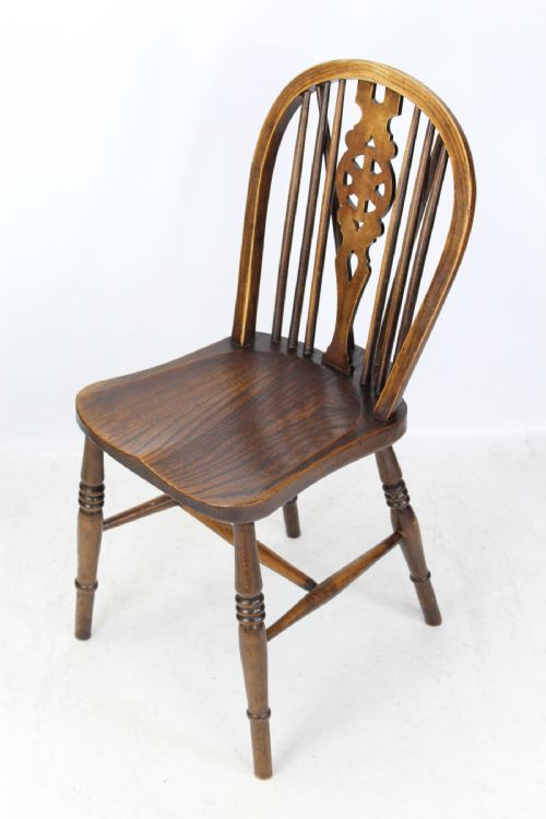 fig 1. Set of 4 Ash & Elm Farmhouse Kitchen Chairs