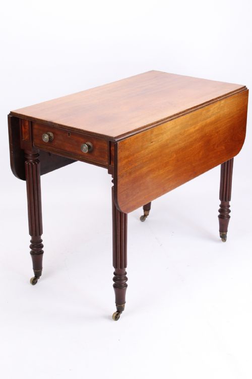 fig 1. Regency Gillows Style Mahogany Pembroke Dining Table